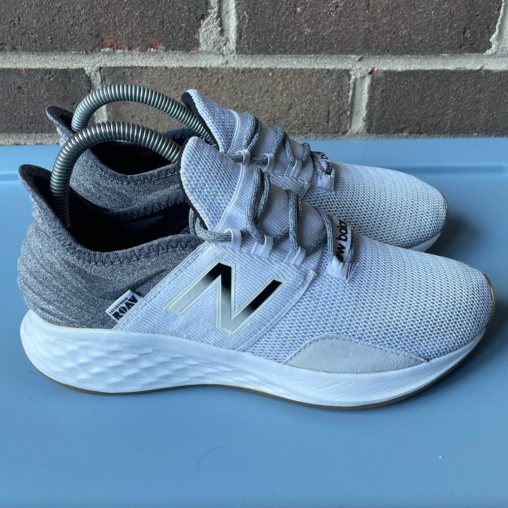 New Balance Fresh Foam Roav V1 Athletic Sneakers